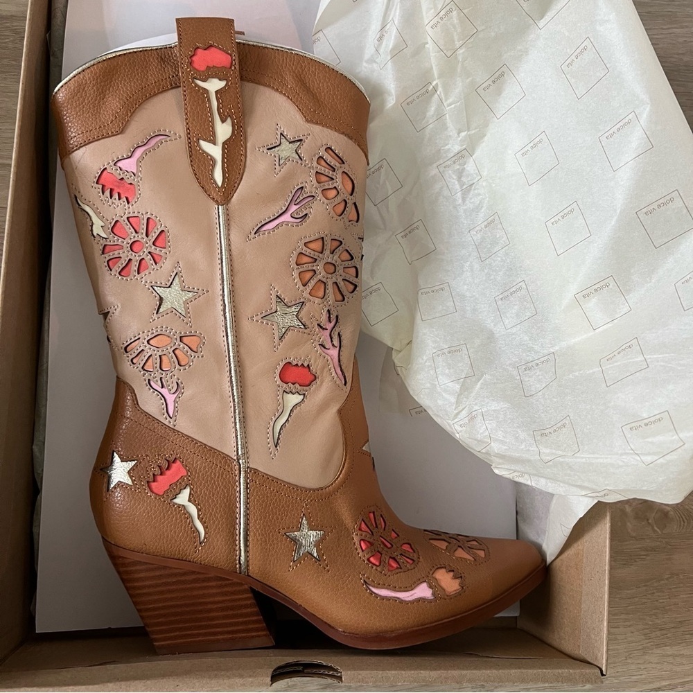 NWT Dolce Vita Lassie Western Cowboy Boots Tan Floral Cutout Star 7.5 - Picture 4 of 6